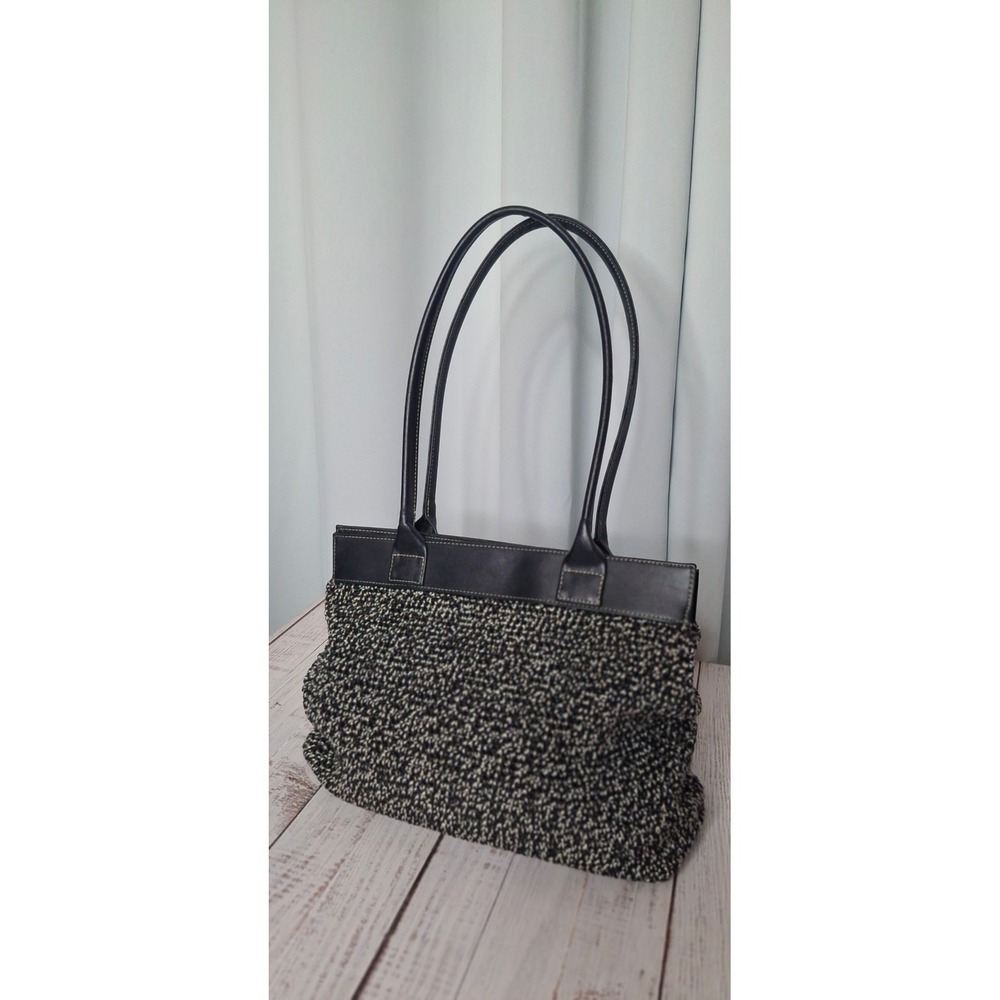 The Sak Elliott Lucca Black White Crochet Leather Trim Shoulder Bag Tote EUC - Picture 4 of 16